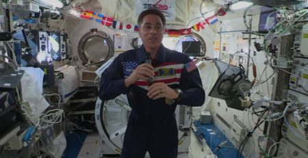 NASA astronaut beams a message of hope to Earth in the pandemic – CNN
